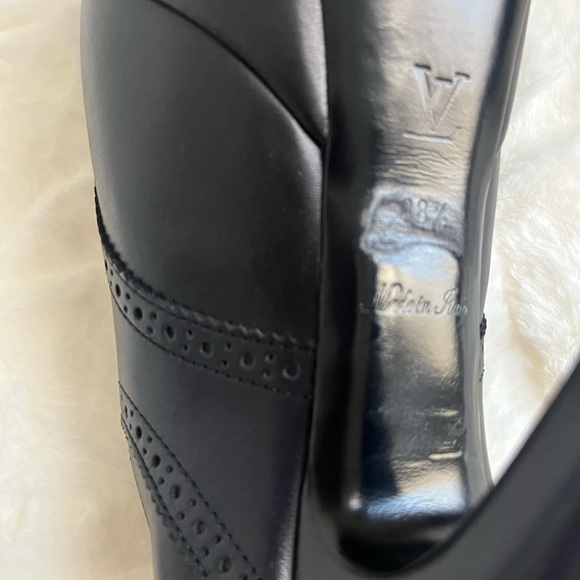 Louis Vuitton women’s open Toe pump - Picture 5 of 9